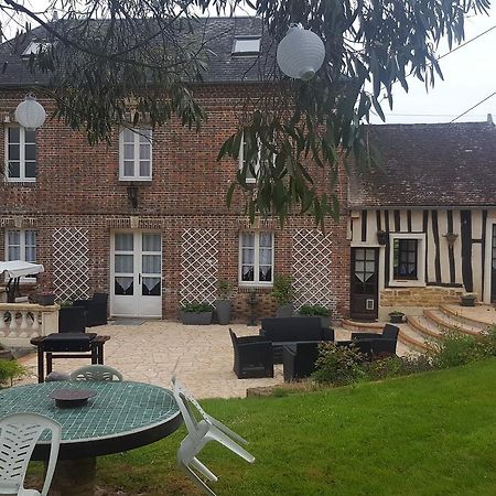 Bed and Breakfast Camden House Aubry-le-Panthou Esterno foto