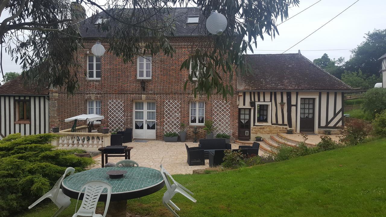 Bed and Breakfast Camden House Aubry-le-Panthou Esterno foto